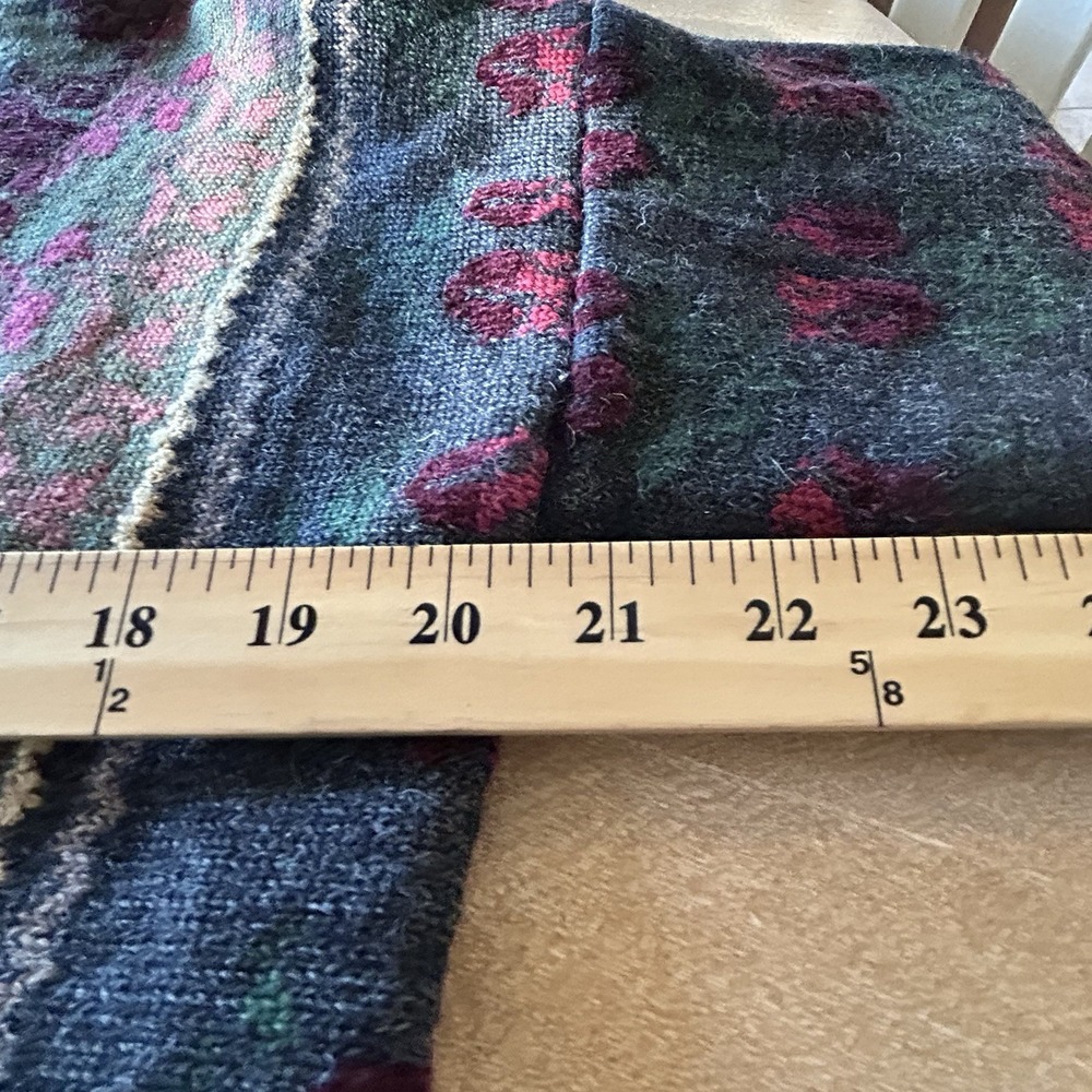 CozyVintage Floral Knit Cardigan - Multi-Color - Picture 8 of 10
